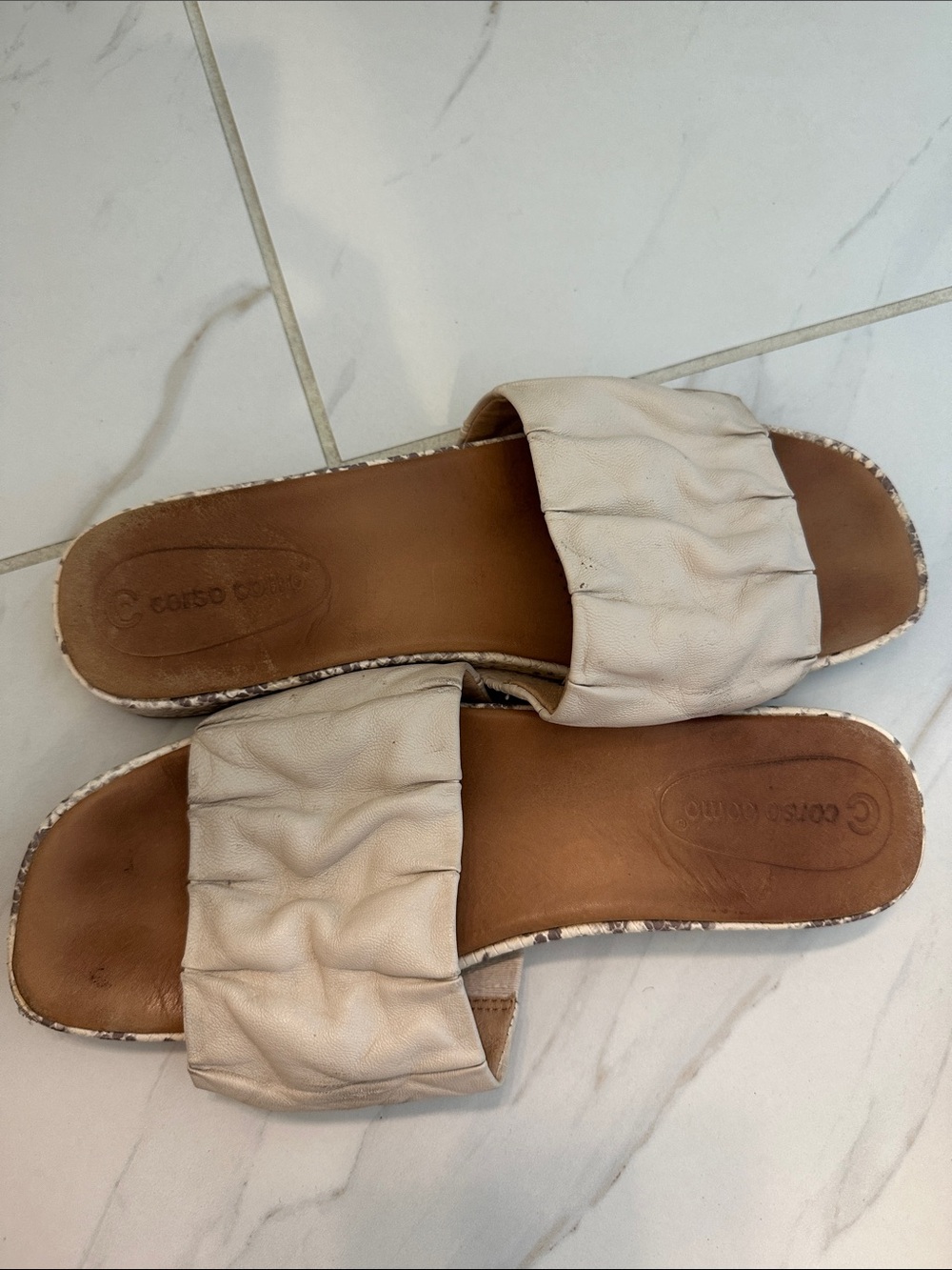 Corso Como Cream Ruched Leather Slide Sandals